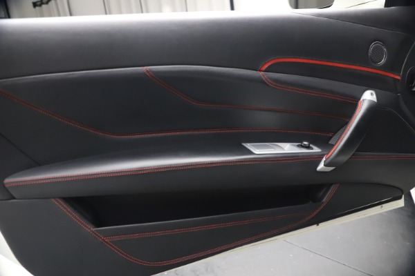Used 2015 Ferrari FF for sale $145,900 at Rolls-Royce Motor Cars Greenwich in Greenwich CT 06830 18