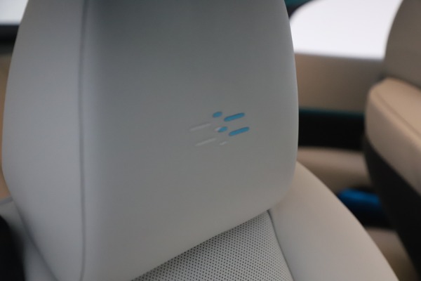 Used 2021 Rolls-Royce Wraith for sale $444,275 at Rolls-Royce Motor Cars Greenwich in Greenwich CT 06830 27