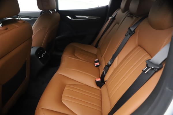 New 2021 Maserati Ghibli SQ4 for sale Sold at Rolls-Royce Motor Cars Greenwich in Greenwich CT 06830 20
