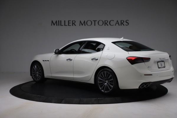 New 2021 Maserati Ghibli SQ4 for sale Sold at Rolls-Royce Motor Cars Greenwich in Greenwich CT 06830 4