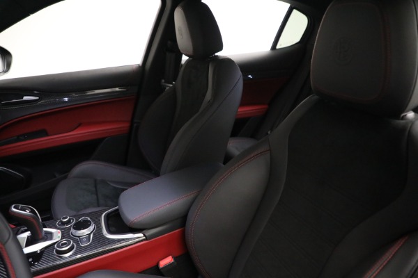New 2021 Alfa Romeo Stelvio Quadrifoglio for sale Sold at Rolls-Royce Motor Cars Greenwich in Greenwich CT 06830 13