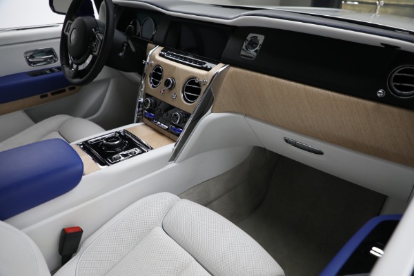 Used 2019 Rolls-Royce Cullinan for sale Sold at Rolls-Royce Motor Cars Greenwich in Greenwich CT 06830 12