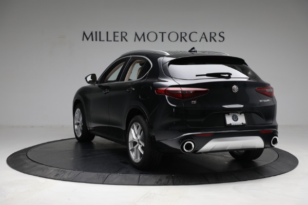 New 2021 Alfa Romeo Stelvio Ti Lusso Q4 for sale Sold at Rolls-Royce Motor Cars Greenwich in Greenwich CT 06830 5