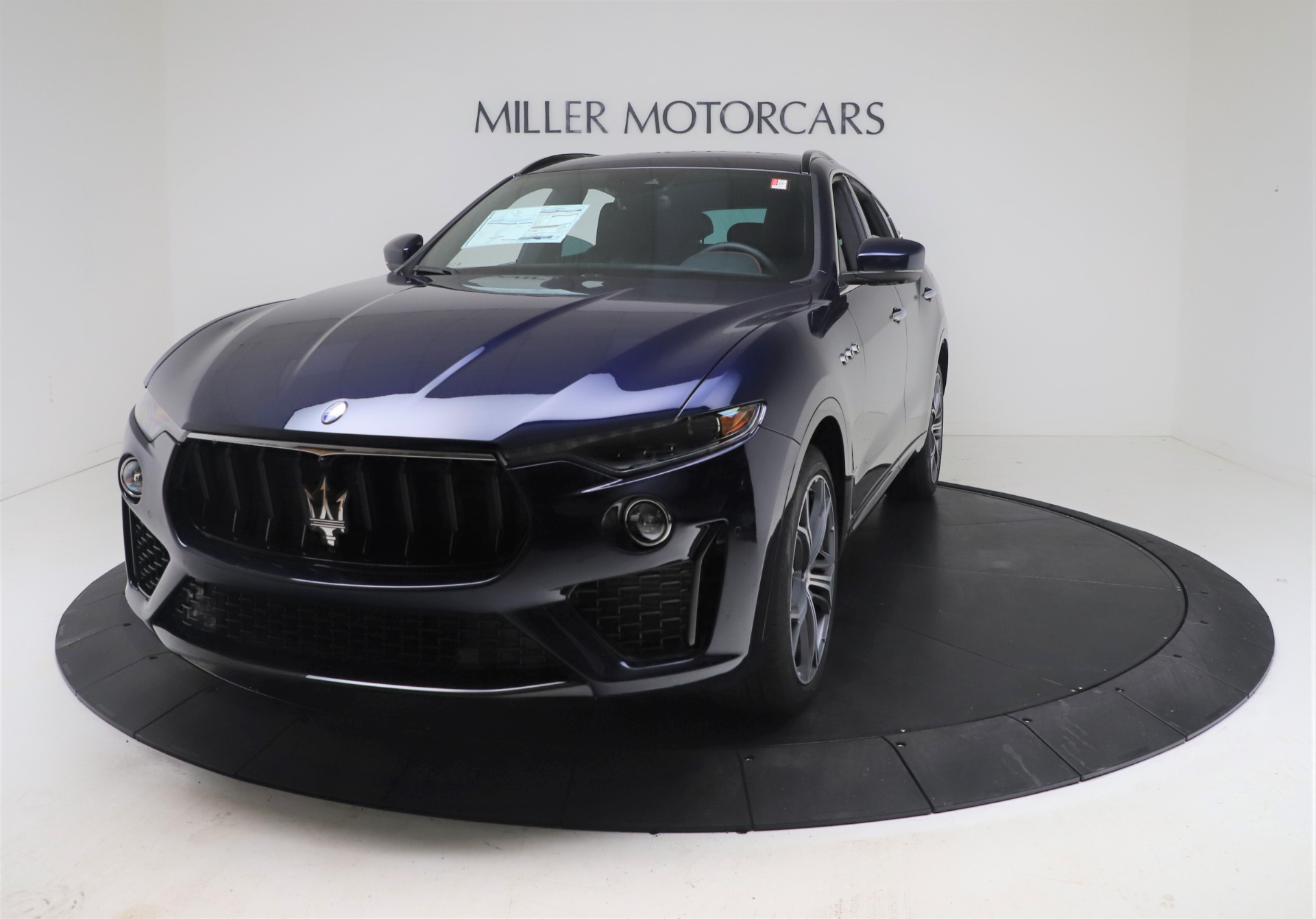 New 2021 Maserati Levante GranSport for sale Sold at Rolls-Royce Motor Cars Greenwich in Greenwich CT 06830 1