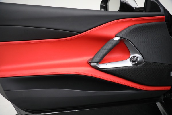 Used 2018 Ferrari 812 Superfast for sale $414,900 at Rolls-Royce Motor Cars Greenwich in Greenwich CT 06830 16