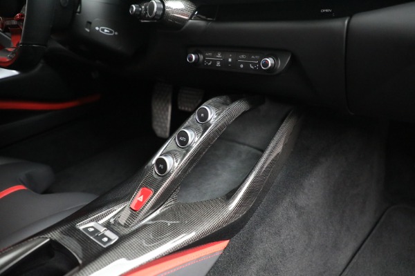 Used 2018 Ferrari 812 Superfast for sale $414,900 at Rolls-Royce Motor Cars Greenwich in Greenwich CT 06830 20