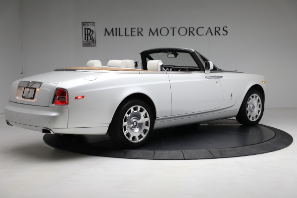 Used 2017 Rolls-Royce Phantom Drophead Coupe for sale Sold at Rolls-Royce Motor Cars Greenwich in Greenwich CT 06830 6