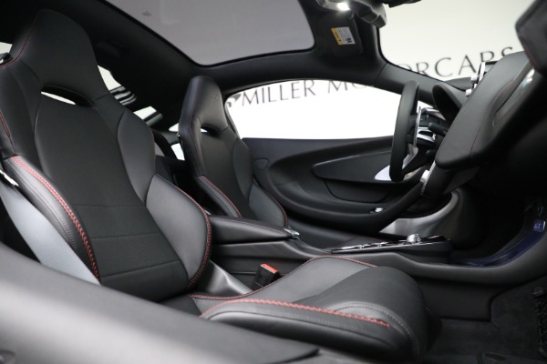 New 2021 McLaren GT Luxe for sale Sold at Rolls-Royce Motor Cars Greenwich in Greenwich CT 06830 23