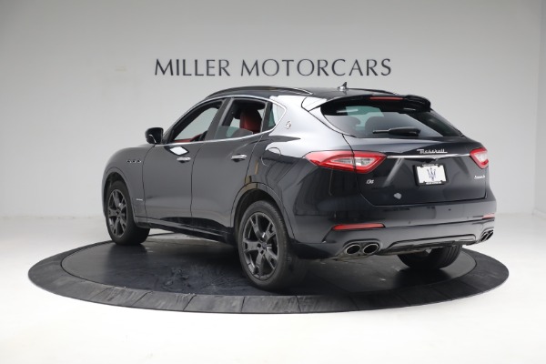 Used 2018 Maserati Levante GranSport for sale Sold at Rolls-Royce Motor Cars Greenwich in Greenwich CT 06830 4