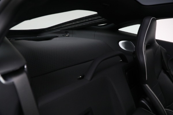 New 2021 McLaren GT Luxe for sale $217,205 at Rolls-Royce Motor Cars Greenwich in Greenwich CT 06830 24