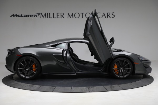 Used 2020 McLaren 570S for sale Sold at Rolls-Royce Motor Cars Greenwich in Greenwich CT 06830 18