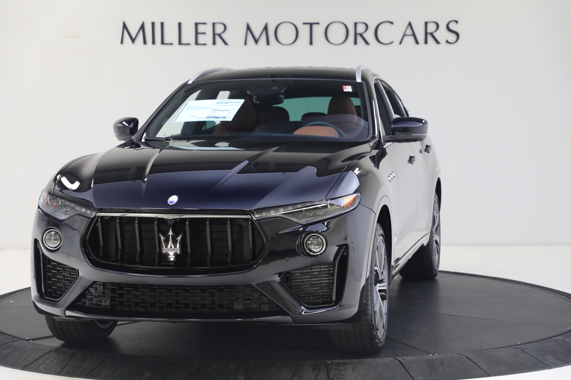 New 2021 Maserati Levante S GranSport for sale Sold at Rolls-Royce Motor Cars Greenwich in Greenwich CT 06830 1