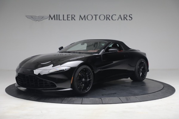 Used 2021 Aston Martin Vantage Roadster for sale Sold at Rolls-Royce Motor Cars Greenwich in Greenwich CT 06830 23
