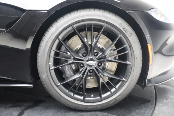 Used 2021 Aston Martin Vantage Roadster for sale Sold at Rolls-Royce Motor Cars Greenwich in Greenwich CT 06830 25