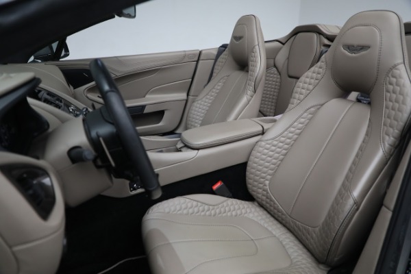 New 2016 Aston Martin Vanquish Volante for sale Sold at Rolls-Royce Motor Cars Greenwich in Greenwich CT 06830 21