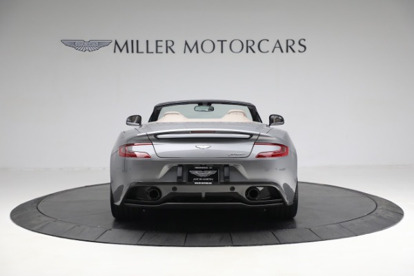 Used 2016 Aston Martin Vanquish Volante for sale $169,900 at Rolls-Royce Motor Cars Greenwich in Greenwich CT 06830 5