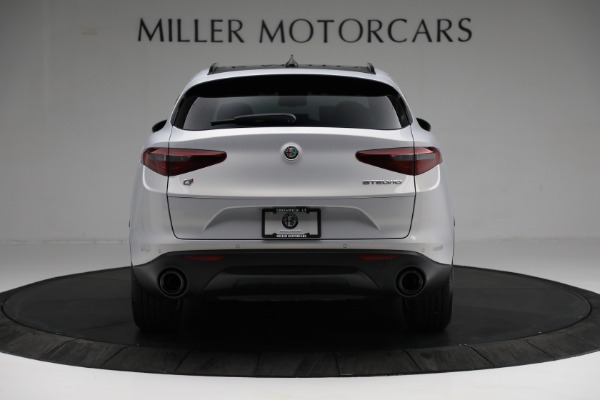 New 2022 Alfa Romeo Stelvio Sprint for sale Sold at Rolls-Royce Motor Cars Greenwich in Greenwich CT 06830 6