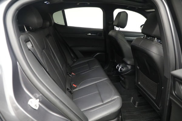 Used 2022 Alfa Romeo Stelvio Sprint for sale $29,900 at Rolls-Royce Motor Cars Greenwich in Greenwich CT 06830 16