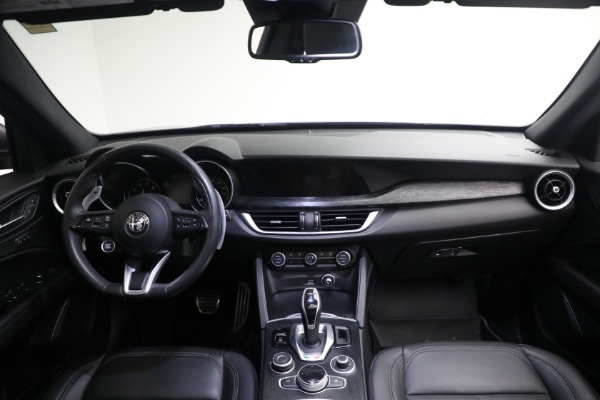 Used 2022 Alfa Romeo Stelvio Sprint for sale $29,900 at Rolls-Royce Motor Cars Greenwich in Greenwich CT 06830 20