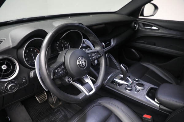 Used 2022 Alfa Romeo Stelvio Sprint for sale $29,900 at Rolls-Royce Motor Cars Greenwich in Greenwich CT 06830 21