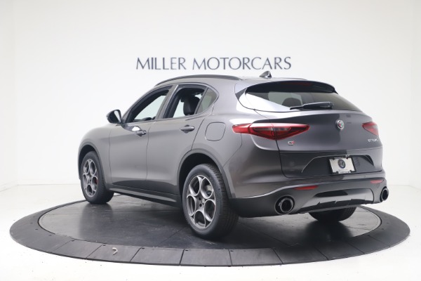 New 2022 Alfa Romeo Stelvio Sprint for sale Sold at Rolls-Royce Motor Cars Greenwich in Greenwich CT 06830 5