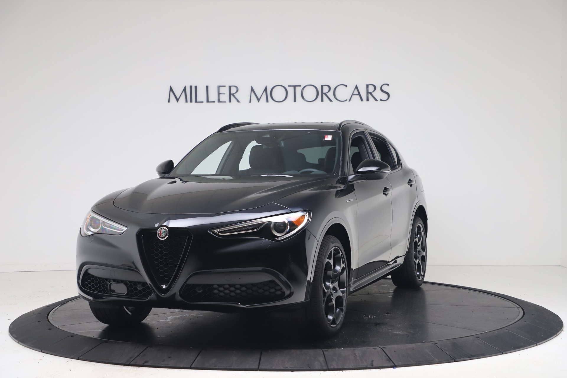 New 2022 Alfa Romeo Stelvio Veloce for sale Sold at Rolls-Royce Motor Cars Greenwich in Greenwich CT 06830 1