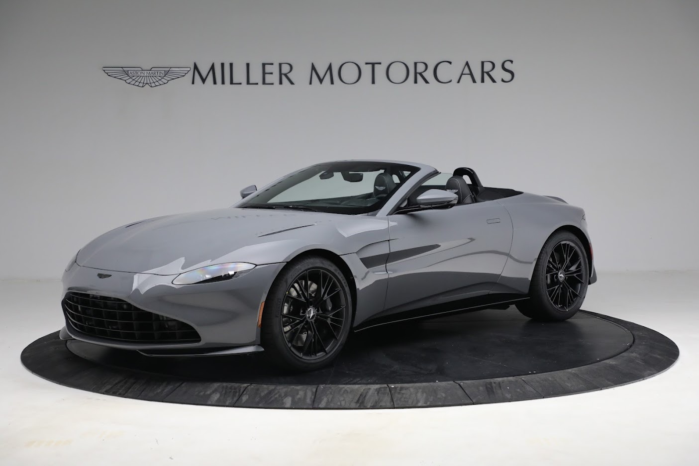 New 2021 Aston Martin Vantage Roadster for sale Sold at Rolls-Royce Motor Cars Greenwich in Greenwich CT 06830 1