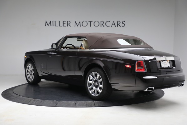 Used 2015 Rolls-Royce Phantom Drophead Coupe for sale Sold at Rolls-Royce Motor Cars Greenwich in Greenwich CT 06830 18