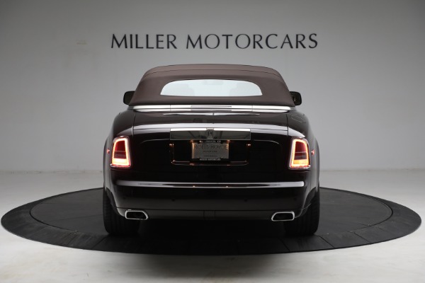 Used 2015 Rolls-Royce Phantom Drophead Coupe for sale Sold at Rolls-Royce Motor Cars Greenwich in Greenwich CT 06830 19