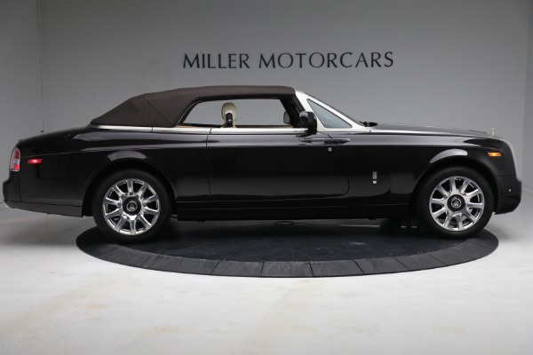 Used 2015 Rolls-Royce Phantom Drophead Coupe for sale Sold at Rolls-Royce Motor Cars Greenwich in Greenwich CT 06830 22
