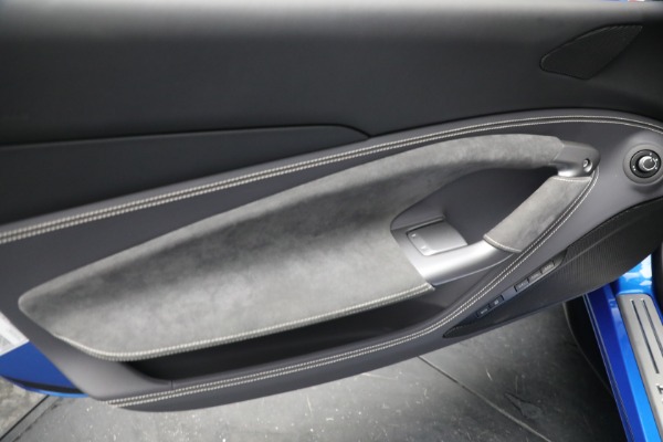 Used 2021 Ferrari F8 Spider for sale $499,900 at Rolls-Royce Motor Cars Greenwich in Greenwich CT 06830 24