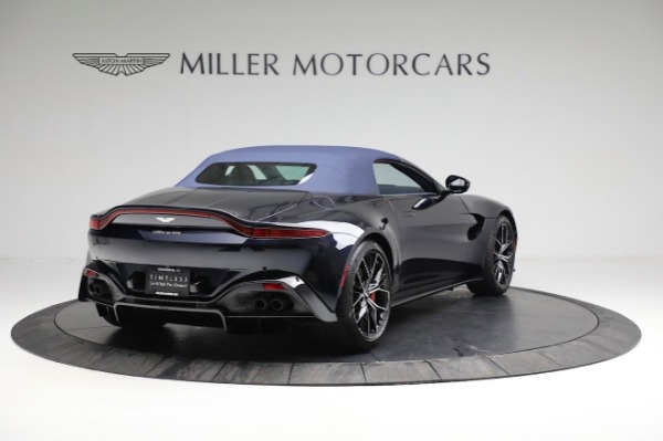 Used 2021 Aston Martin Vantage Roadster for sale $145,900 at Rolls-Royce Motor Cars Greenwich in Greenwich CT 06830 16