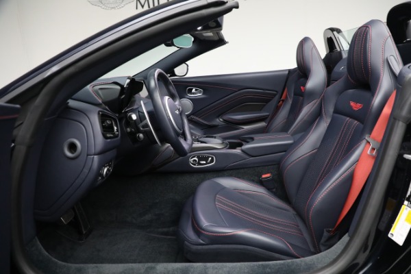 Used 2021 Aston Martin Vantage Roadster for sale $145,900 at Rolls-Royce Motor Cars Greenwich in Greenwich CT 06830 20