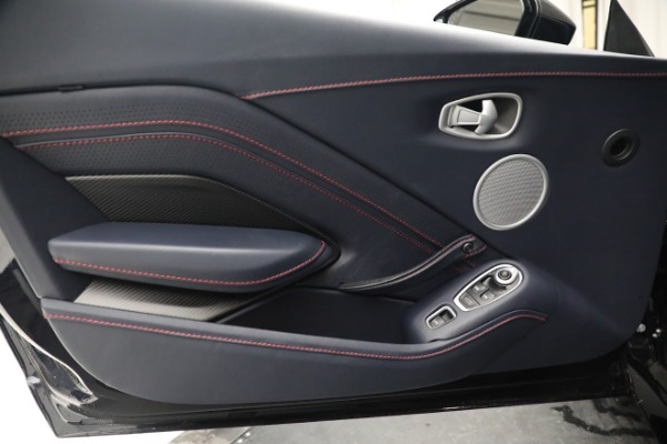 Used 2021 Aston Martin Vantage Roadster for sale $145,900 at Rolls-Royce Motor Cars Greenwich in Greenwich CT 06830 22