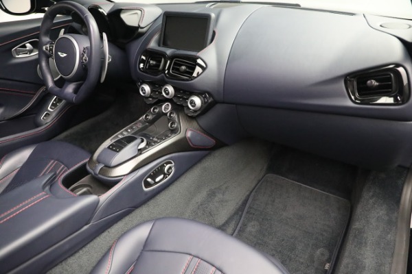 Used 2021 Aston Martin Vantage Roadster for sale $145,900 at Rolls-Royce Motor Cars Greenwich in Greenwich CT 06830 25