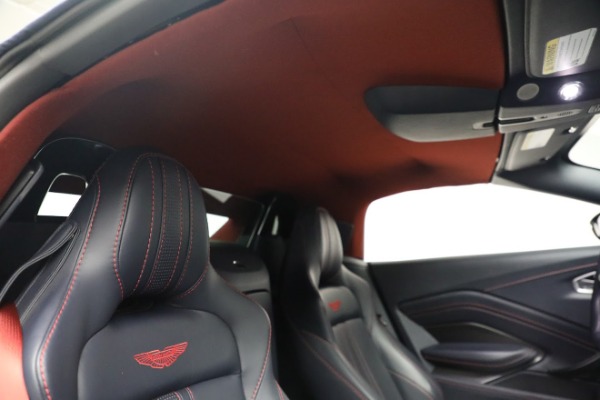Used 2021 Aston Martin Vantage Roadster for sale $145,900 at Rolls-Royce Motor Cars Greenwich in Greenwich CT 06830 27