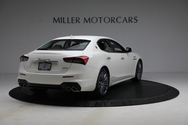 New 2022 Maserati Ghibli Modena Q4 for sale Sold at Rolls-Royce Motor Cars Greenwich in Greenwich CT 06830 7