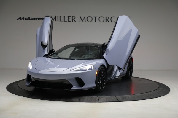 New 2022 McLaren GT Luxe for sale $244,275 at Rolls-Royce Motor Cars Greenwich in Greenwich CT 06830 14