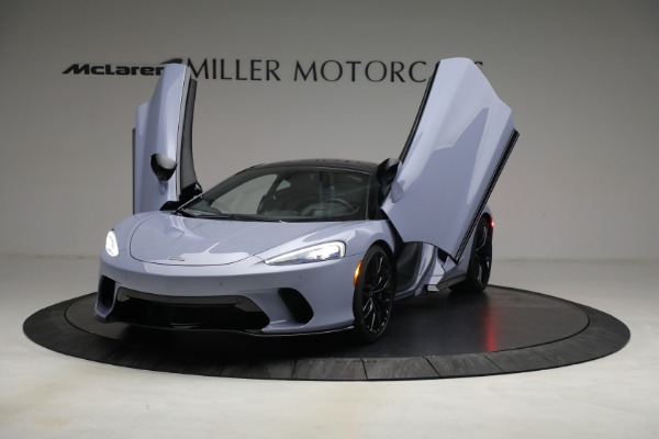 New 2022 McLaren GT Luxe for sale Sold at Rolls-Royce Motor Cars Greenwich in Greenwich CT 06830 14