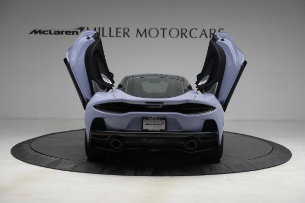 New 2022 McLaren GT Luxe for sale $244,275 at Rolls-Royce Motor Cars Greenwich in Greenwich CT 06830 19