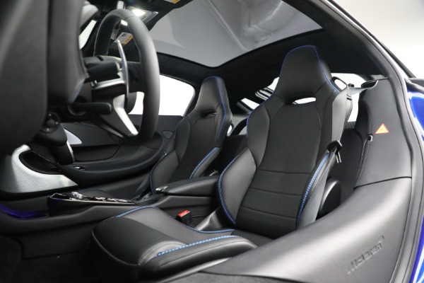 New 2022 McLaren GT Luxe for sale Sold at Rolls-Royce Motor Cars Greenwich in Greenwich CT 06830 18