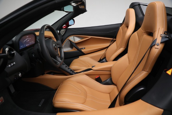 New 2022 McLaren 720S Spider for sale Sold at Rolls-Royce Motor Cars Greenwich in Greenwich CT 06830 22