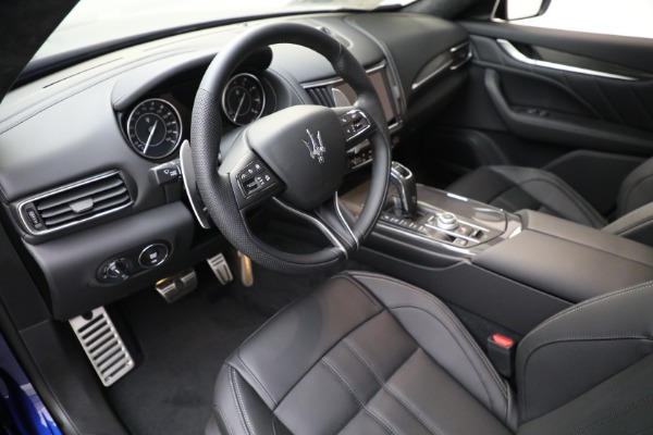 New 2022 Maserati Levante Modena for sale $84,900 at Rolls-Royce Motor Cars Greenwich in Greenwich CT 06830 13