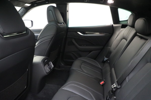 New 2022 Maserati Levante Modena for sale $84,900 at Rolls-Royce Motor Cars Greenwich in Greenwich CT 06830 19