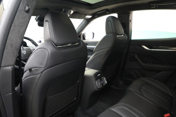 New 2022 Maserati Levante Modena for sale $84,900 at Rolls-Royce Motor Cars Greenwich in Greenwich CT 06830 20