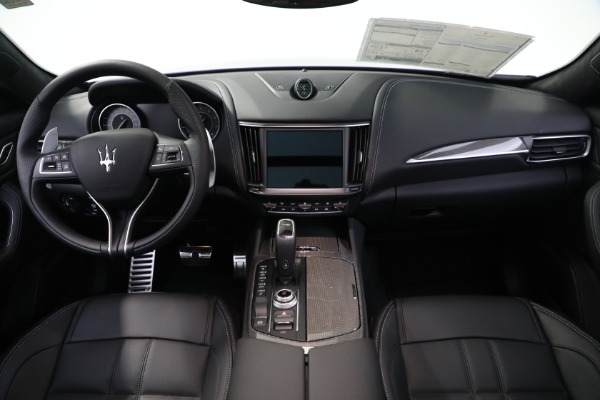 New 2022 Maserati Levante Modena for sale $84,900 at Rolls-Royce Motor Cars Greenwich in Greenwich CT 06830 25