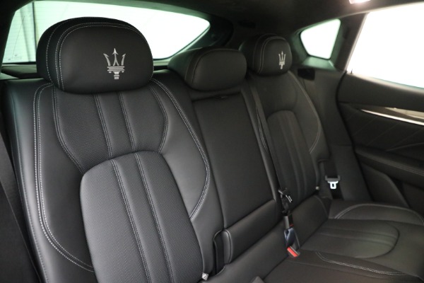 New 2022 Maserati Levante Modena for sale $84,900 at Rolls-Royce Motor Cars Greenwich in Greenwich CT 06830 26