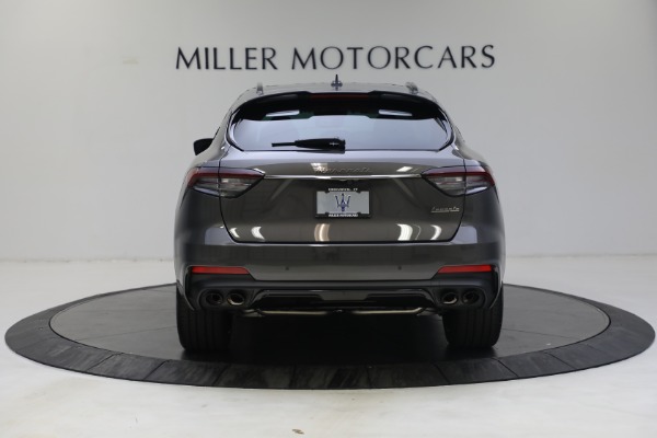 New 2022 Maserati Levante Modena for sale Sold at Rolls-Royce Motor Cars Greenwich in Greenwich CT 06830 3