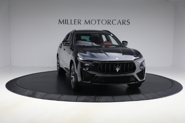 Used 2022 Maserati Levante Modena for sale Sold at Rolls-Royce Motor Cars Greenwich in Greenwich CT 06830 14