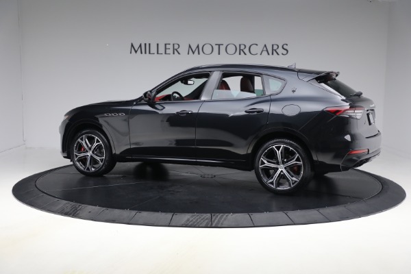 Used 2022 Maserati Levante Modena for sale Sold at Rolls-Royce Motor Cars Greenwich in Greenwich CT 06830 5